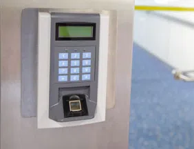 Affordable Locksmith Services Milwaukee, WI 414-273-0322 Affordable Locksmith Services Milwaukee, WI 414-273-0322 - com-01